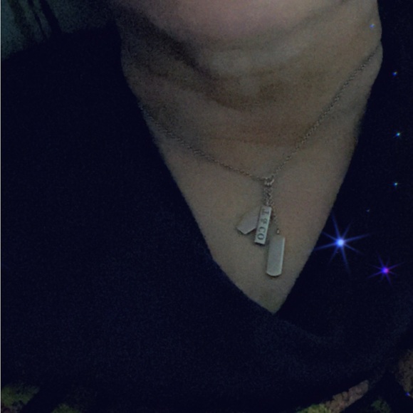 Tiffany & Co. 3 bar sterling necklace 18” signed w pouch. No trades - Picture 7 of 7